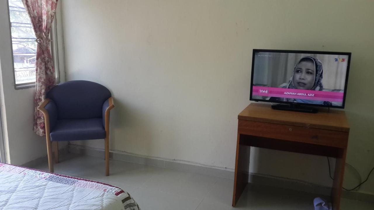 Daisyinn Budget Hotel Kuala Terengganu Kampong Gong Badak Kültér fotó