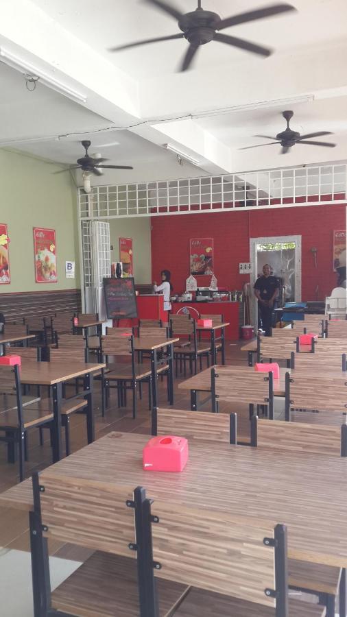 Daisyinn Budget Hotel Kuala Terengganu Kampong Gong Badak Kültér fotó