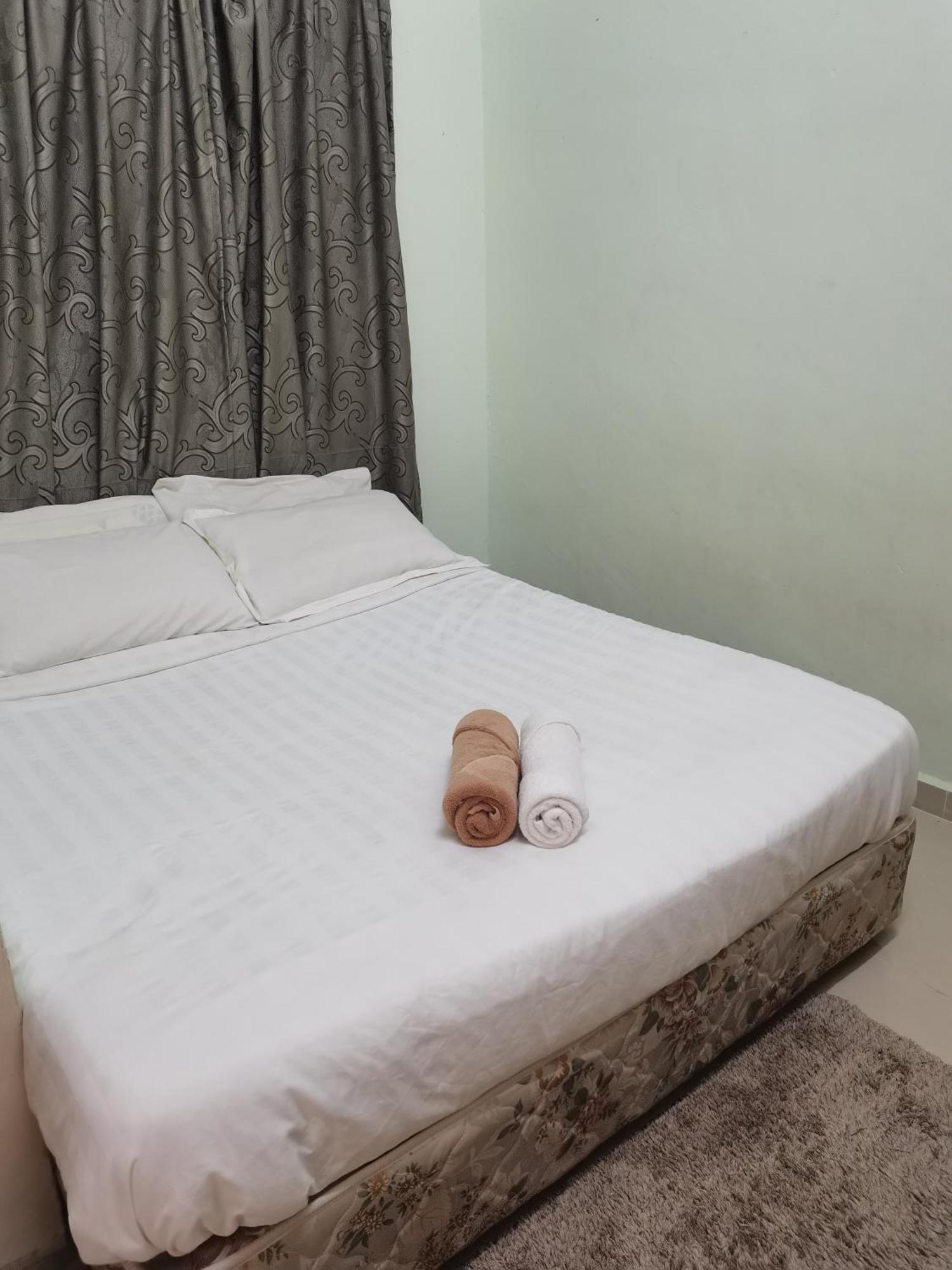 Daisyinn Budget Hotel Kuala Terengganu Kampong Gong Badak Kültér fotó